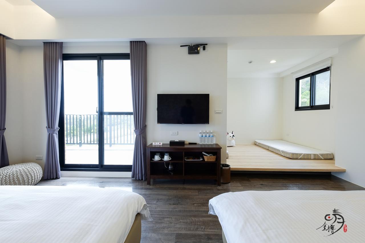 Moonlit Seaview Homestay Донгхе Екстериор снимка