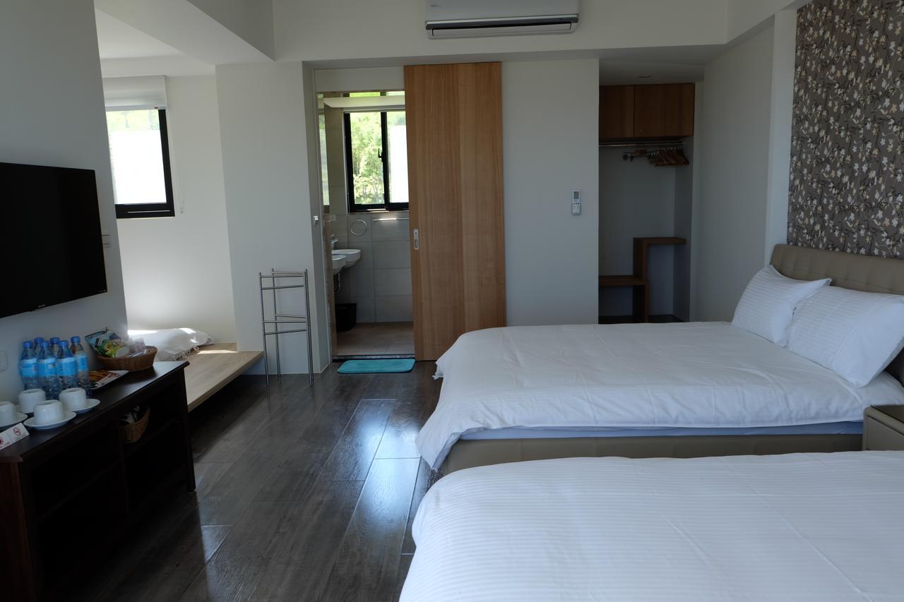 Moonlit Seaview Homestay Донгхе Екстериор снимка